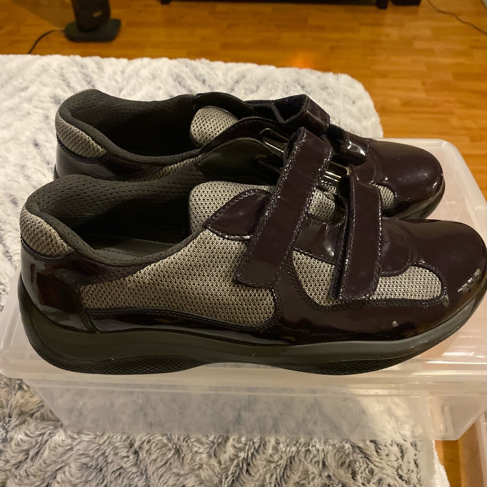 Prada’s - Picture 4 of 5